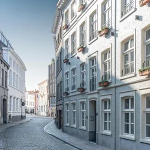 Apartment Aragon House, Bruges