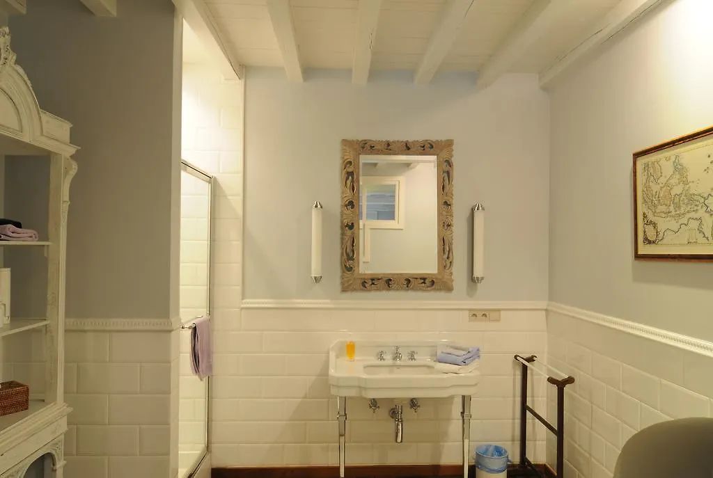 B&B Number 11 Exclusive Guesthouse Bruges