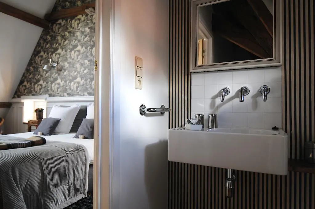B&B Number 11 Exclusive Guesthouse Bruges
